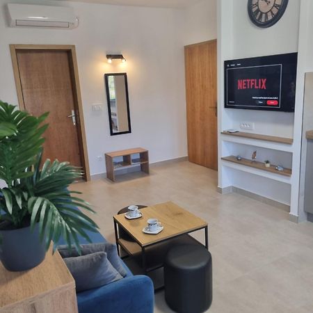 Apartment Oliva Krk Town Exterior photo